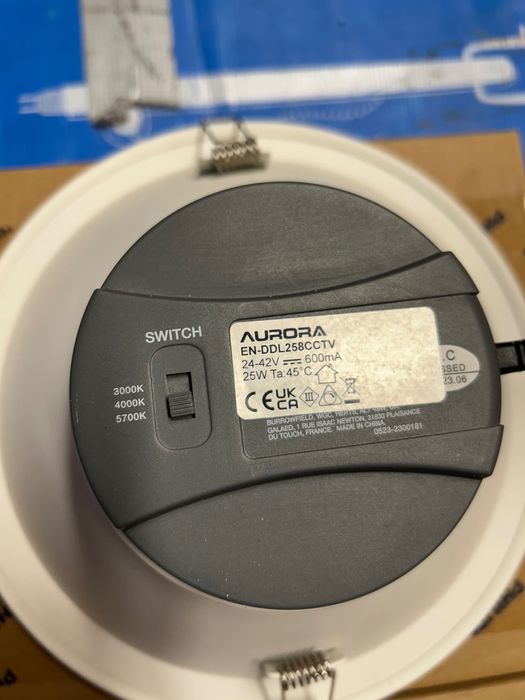 Spoturi de iluminat centru interior