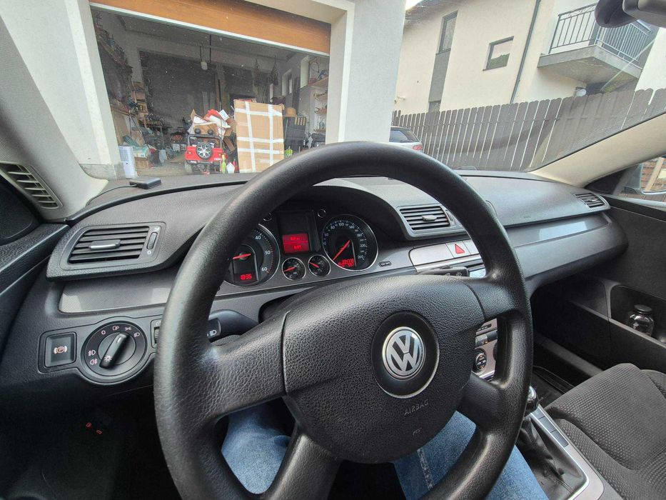 Passat B6 2.0 TDI 100Kw - 136Cai