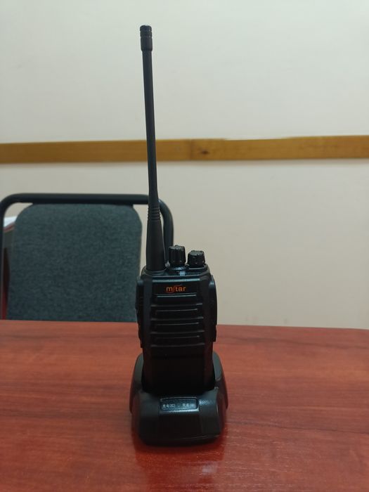 Продам рации новые.