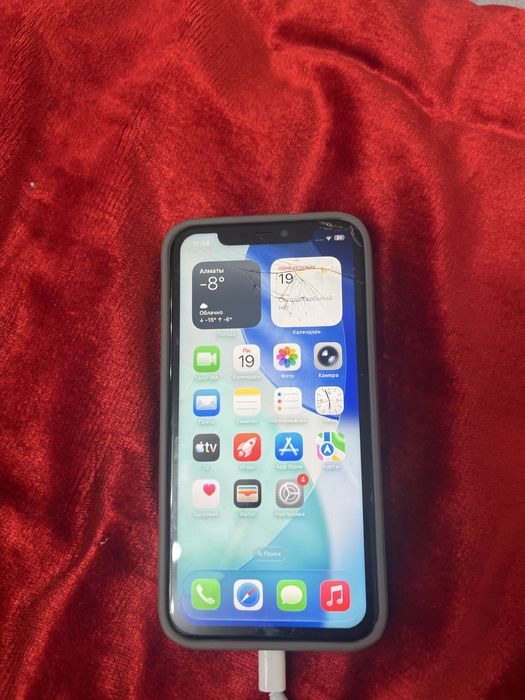 Айфон 11 срочна сатылады
