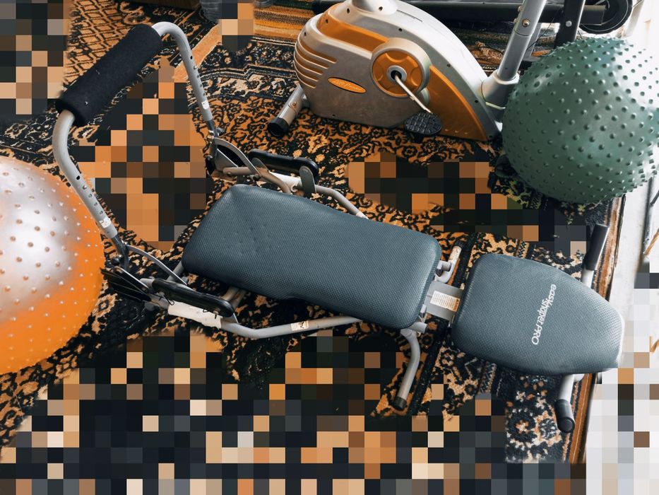 Fitnes anjomlari sotiladi