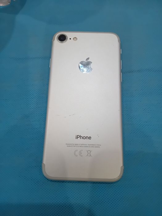 iPhone 7 32gb 80% battery  БЕЗ ICLOUD