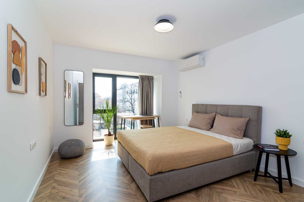 Дава се под наем Двустаен апартамент в Пловдив, Център - 83 кв.м за 850 € - Снимка #12