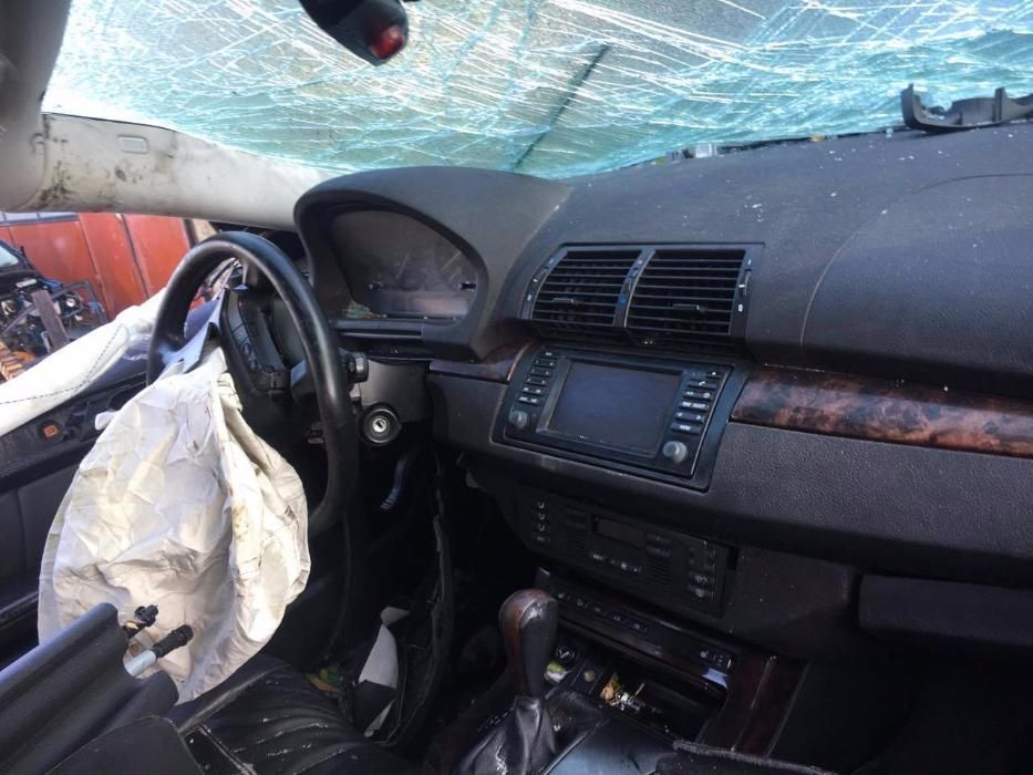 bmw x5 4.4 на части