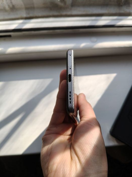 Смартфон Realme 14 pro