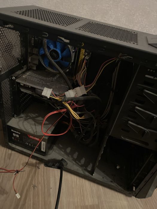 Системный блок в рабочем состоянии