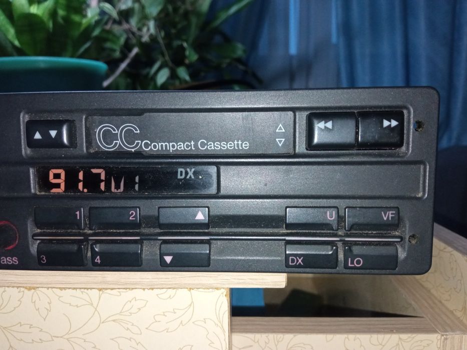 Магнитола Ауди бета