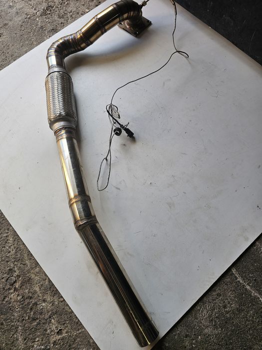 downpipe volkswagen golf 2 / jetta 2 1.6td 50mm

stare foarte buna 

p