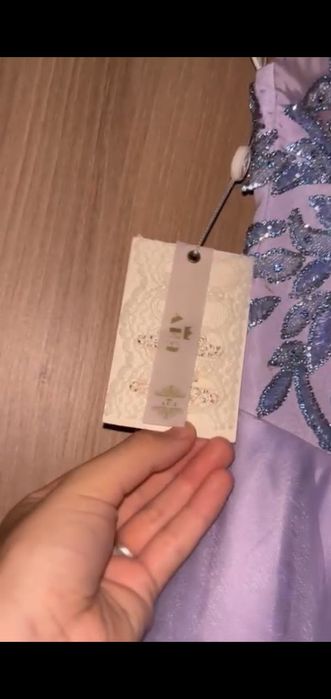 Продается вечернее платья