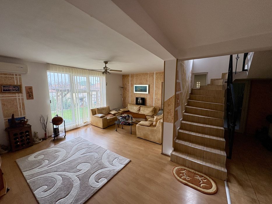 Casa de inchiriat Santandrei