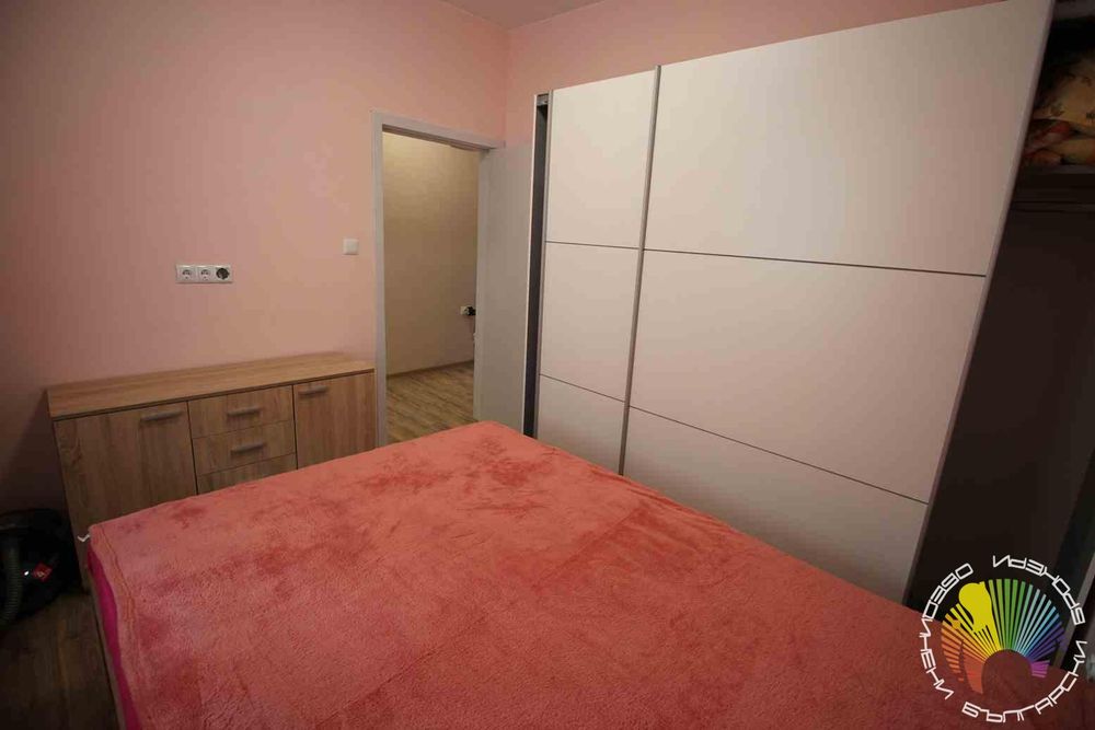 Дава се под наем Тристаен апартамент в Бургас, Център - 68 кв.м за 550 € - Снимка #6