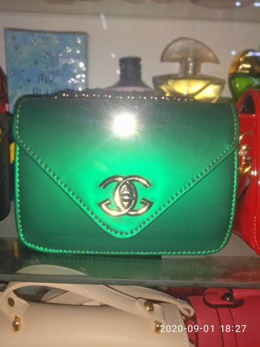 Сумочки женские .