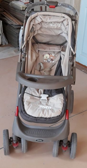 АБСОЛЮТНО НОВАЯ Детская Коляска. С утеп. комплектом. Цена договорная.