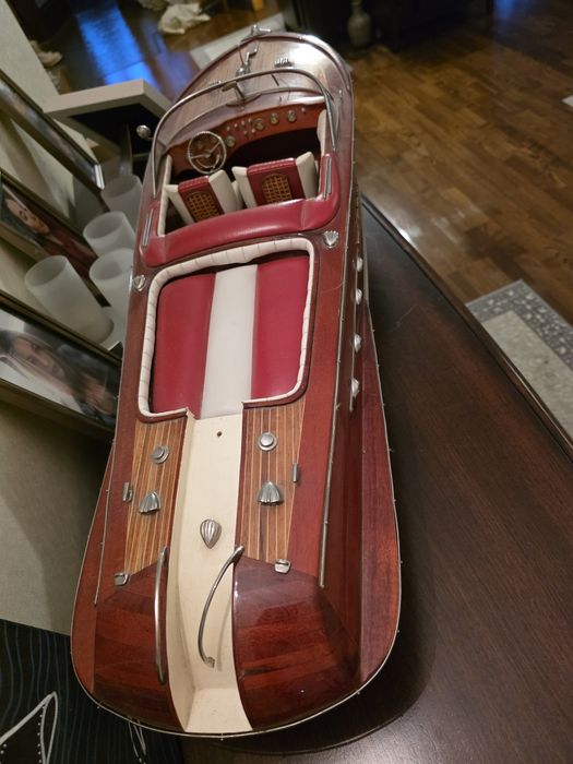 Macheta de barca de lemn Riva Aquarama , model 90cm
