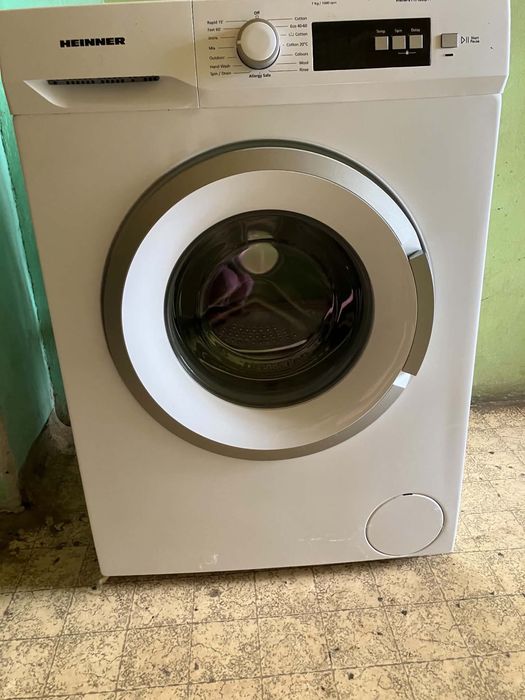 Пералня Heinner HWM-VT1710KD++, 7 кг бял цвят