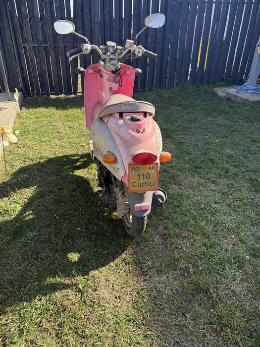 Vand scuter sau schimb