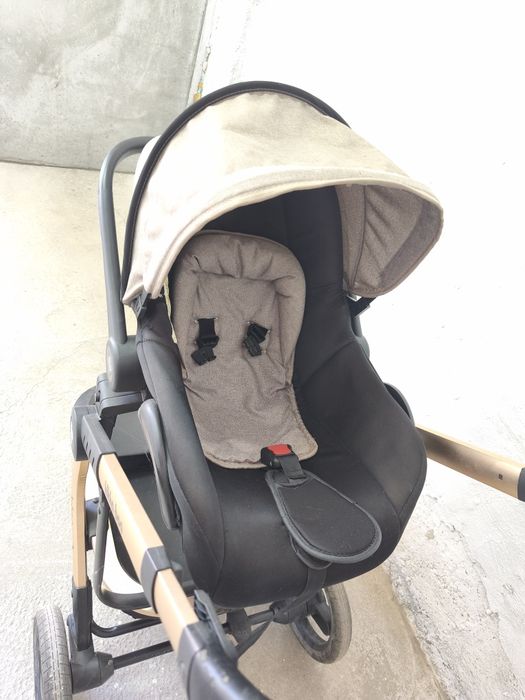 Комбинирана бебешка количка 3 в 1 KikkaBoo Irene