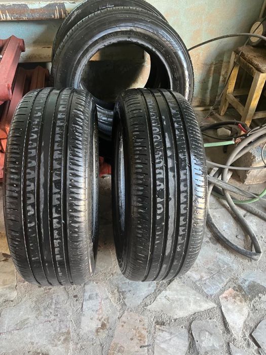 Продам бу шина triangle 215/60/16