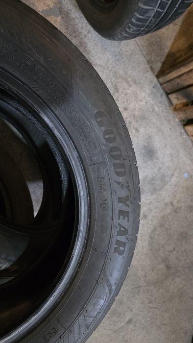 Anvelope vara 205 55 16