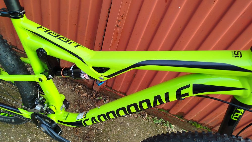 Cannondale full suspensie cube