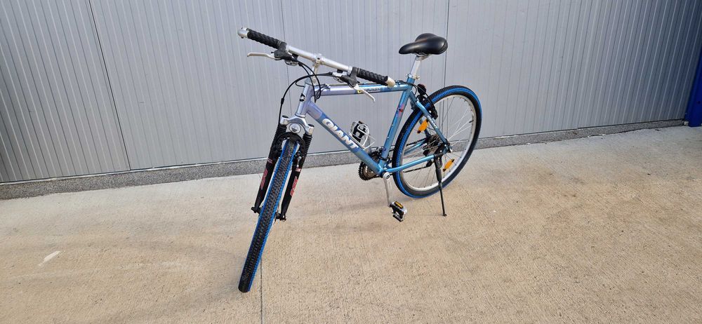 Алуминиев велосипед GIANT колело 26"