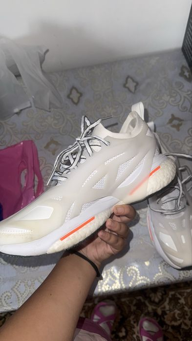 Продаются оригинальные Adidas Stella McCartney