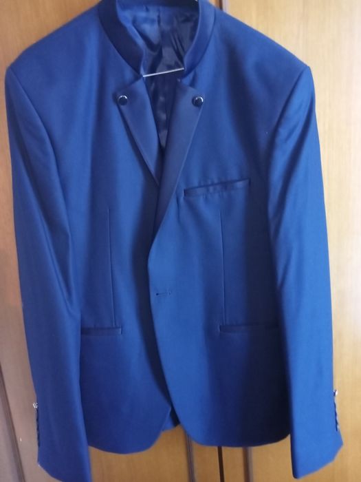 Costum elegant Daniel Perry