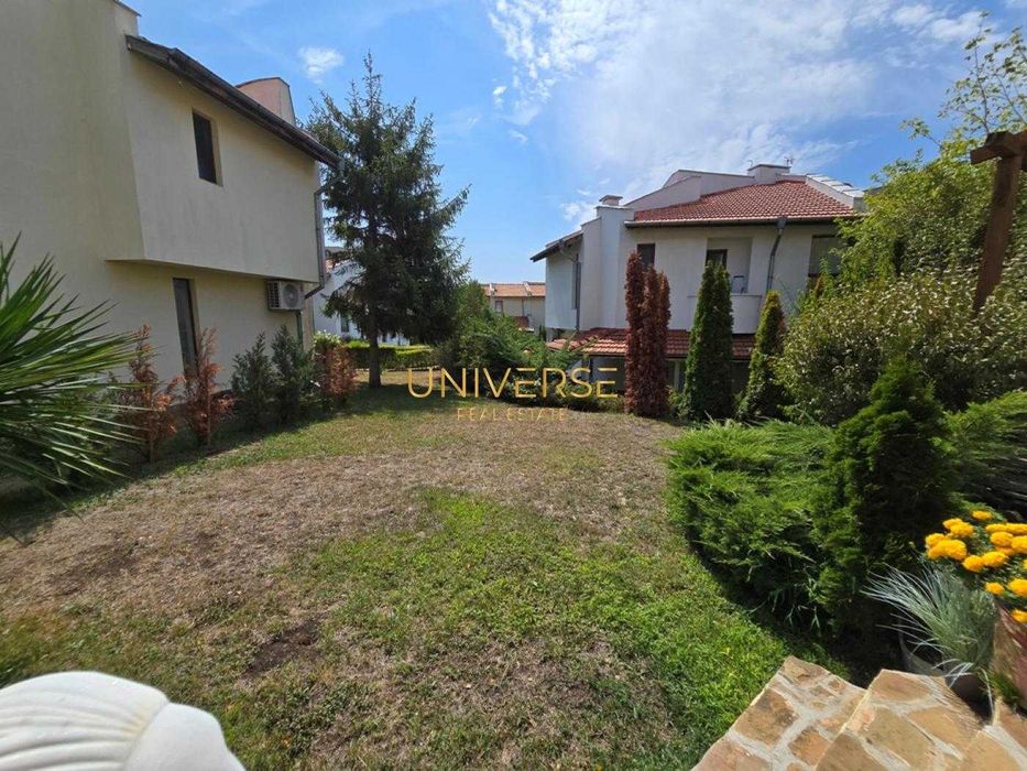 Продава се Къща в с. Кошарица, Област Бургас - 300 кв.м за 500 €/кв.м - Снимка #19