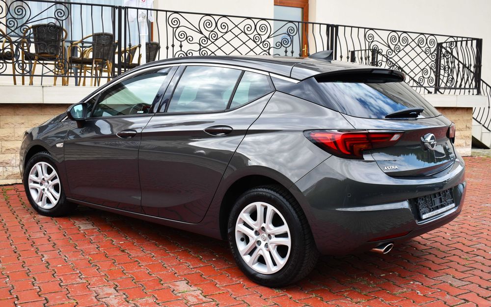 Opel Astra K motor 16 diesel 160CP foarte dotat