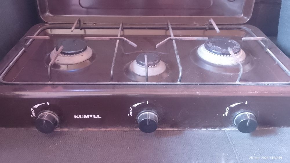 aragaz 3 ochiuri maro