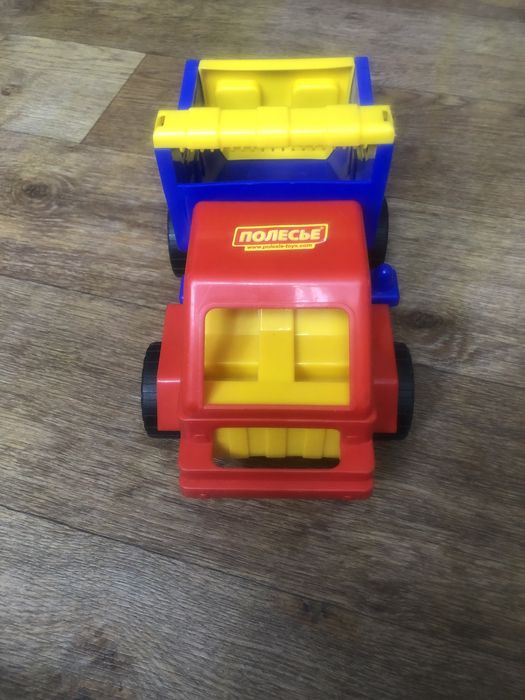 Игрушки. Машинки новые