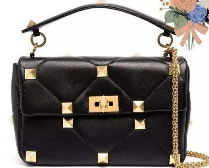 Geanta damă, accesorii metalice aurii, saculet, etichetă