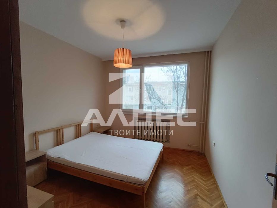Продава се Двустаен апартамент в София, Гео Милев - 67 кв.м за 1873 €/кв.м - Снимка #4
