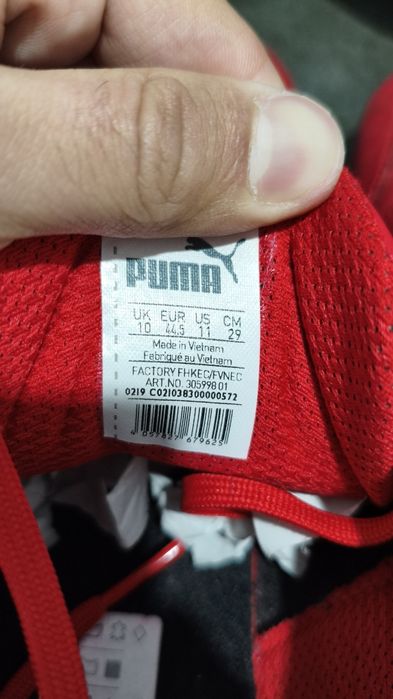 Оригинальные кроссовки Puma Ferrari