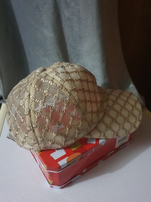 Кепка женская китай фабричный