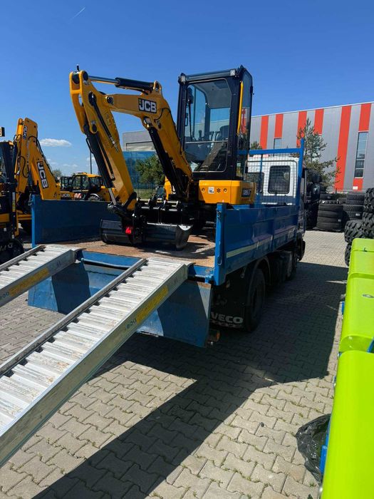 Услуги с Верижен мини багер, Комбиниран мини багер и самосвал