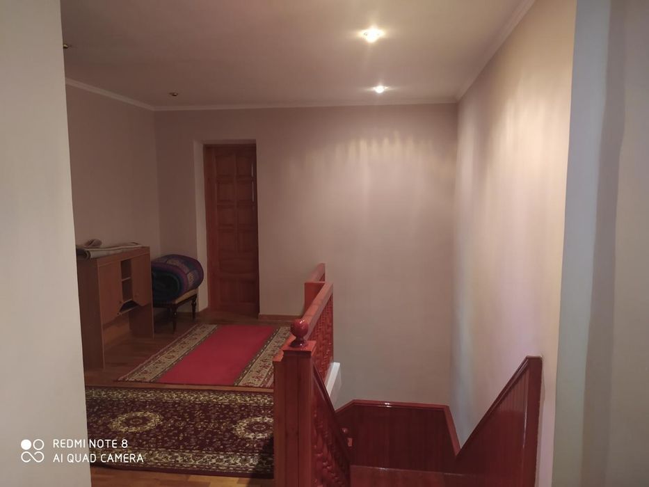 Отдельный дом, 220 кв м, 6 комнат