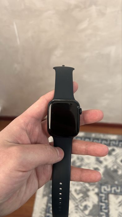 Iphone 11/128gb и apple whatch 7 series