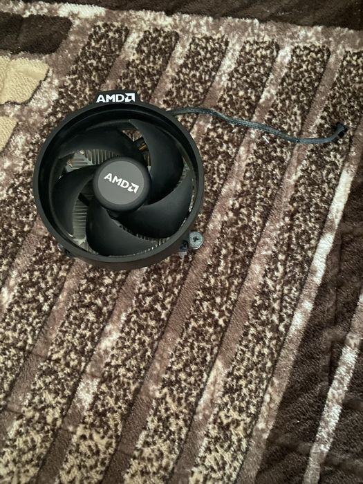 Ryzen 5 3400G + Cooler