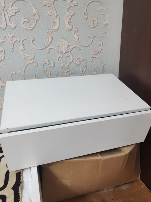 зеркало с подставкой