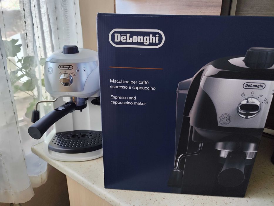 Кафемашина DeLonghi/Делонги EC221.W