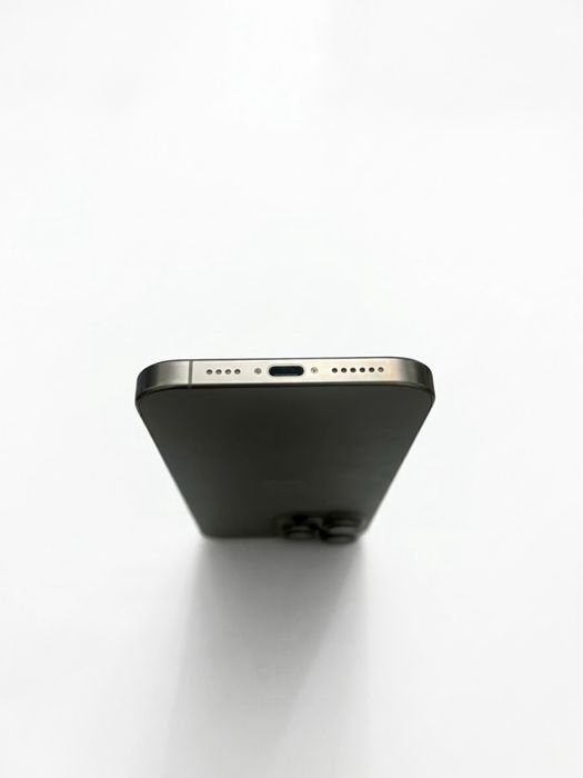 iPhone 16 Pro Max 256Gb Natural Titanium