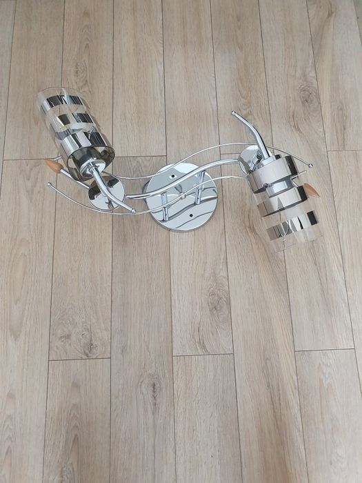 Продам люстру в хорошем состоянии!