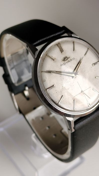 Ceas mecanic Movado din anii 40. Funcționează foarte bine