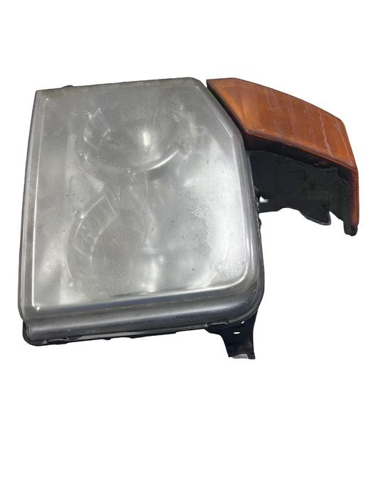 Far Stanga (Uk) Jeep Commander Xk, Xh 2005 - 2010 (Ureche Rupta + Carcasa Sparta )