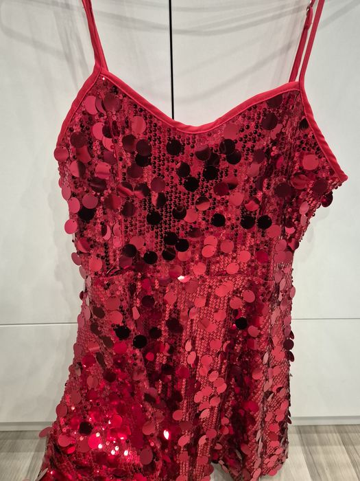 Парти рокля с пайети