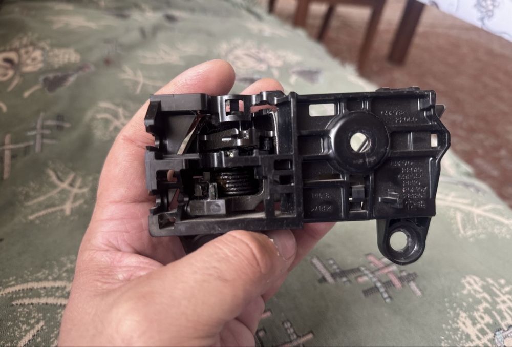 ручка внутр. Toyota Highlander