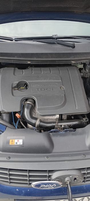 FORD Focus 2010 — imagine 5
