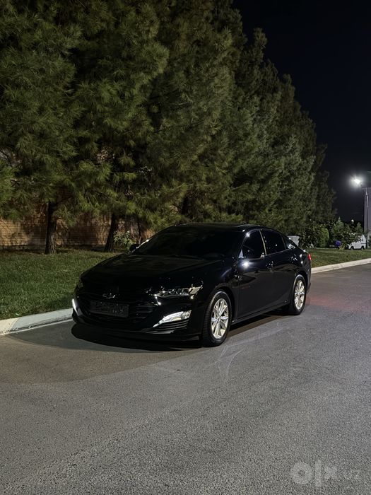 Chevrolet Malibu XL