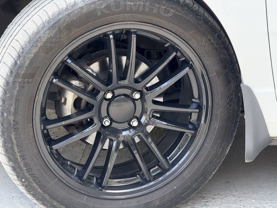 Обмен или Подам диски р17 с резиной215-55